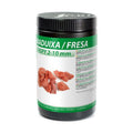 Sosa Strawberry Crispy 2-10mm freeze-dried strawberry pieces in black cylindrical container with green and white label
